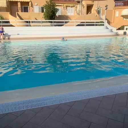 Apartament Chiaro Di Luna