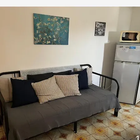 Chiaro Di Luna Apartman Palermo
